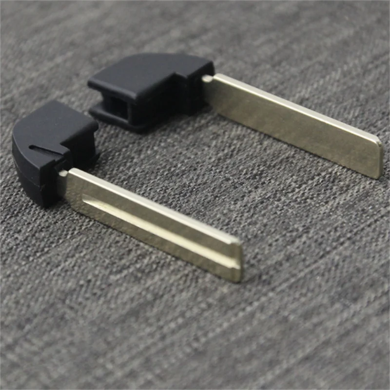 10PCS New Smart Remote Key Insert blank Fob for Toyota Highlander Land Cruiser RAV4 Car Key Fob
10PCS New Smart Remote Key Insert blank Fob for Toyota Highlander Land Cruiser RAV4 Car Key Fob