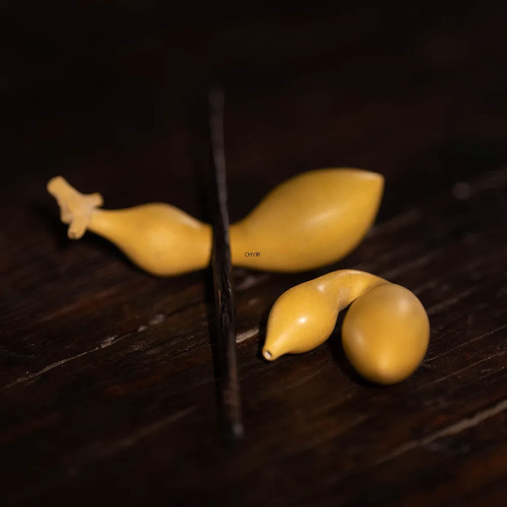 Yixing Zisha тыква держатель для ручки чайный орнамент для домашних животных имитация скульптуры дыни чайный набор аксессуары для чайной церемонии декоративные поделки Fulu
Yixing Zisha тыква держатель для ручки чайный орнамент для домашних животных имитация скульптуры дыни чайный набор аксессуары для чайной церемонии декоративные поделки Fulu