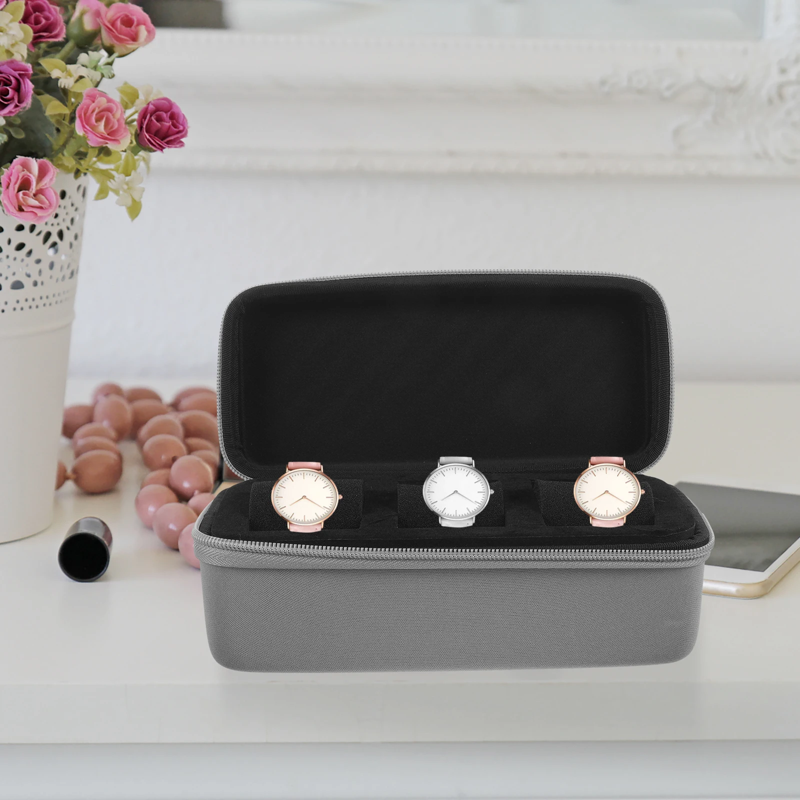 3 Slot Watch Case Travel Shockproof Durable Portable Wristwatch Storage Organizer Holder Gift Box For Men Women Sports
3 Slot Watch Case Travel Shockproof Durable Portable Wristwatch Storage Organizer Holder Gift Box For Men Women Sports