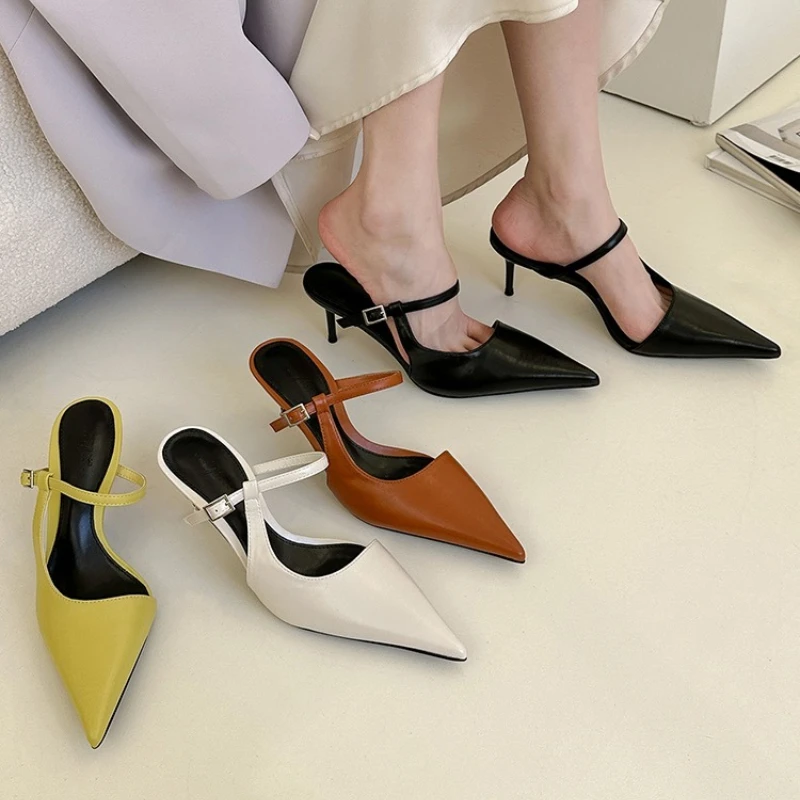 2025 женские модные и простые тапочки, новые летние сандалии на среднем каблуке, повседневные модные темпераментные тапочки на тонком каблуке
2025 женские модные и простые тапочки, новые летние сандалии на среднем каблуке, повседневные модные темпераментные тапочки на тонком каблуке