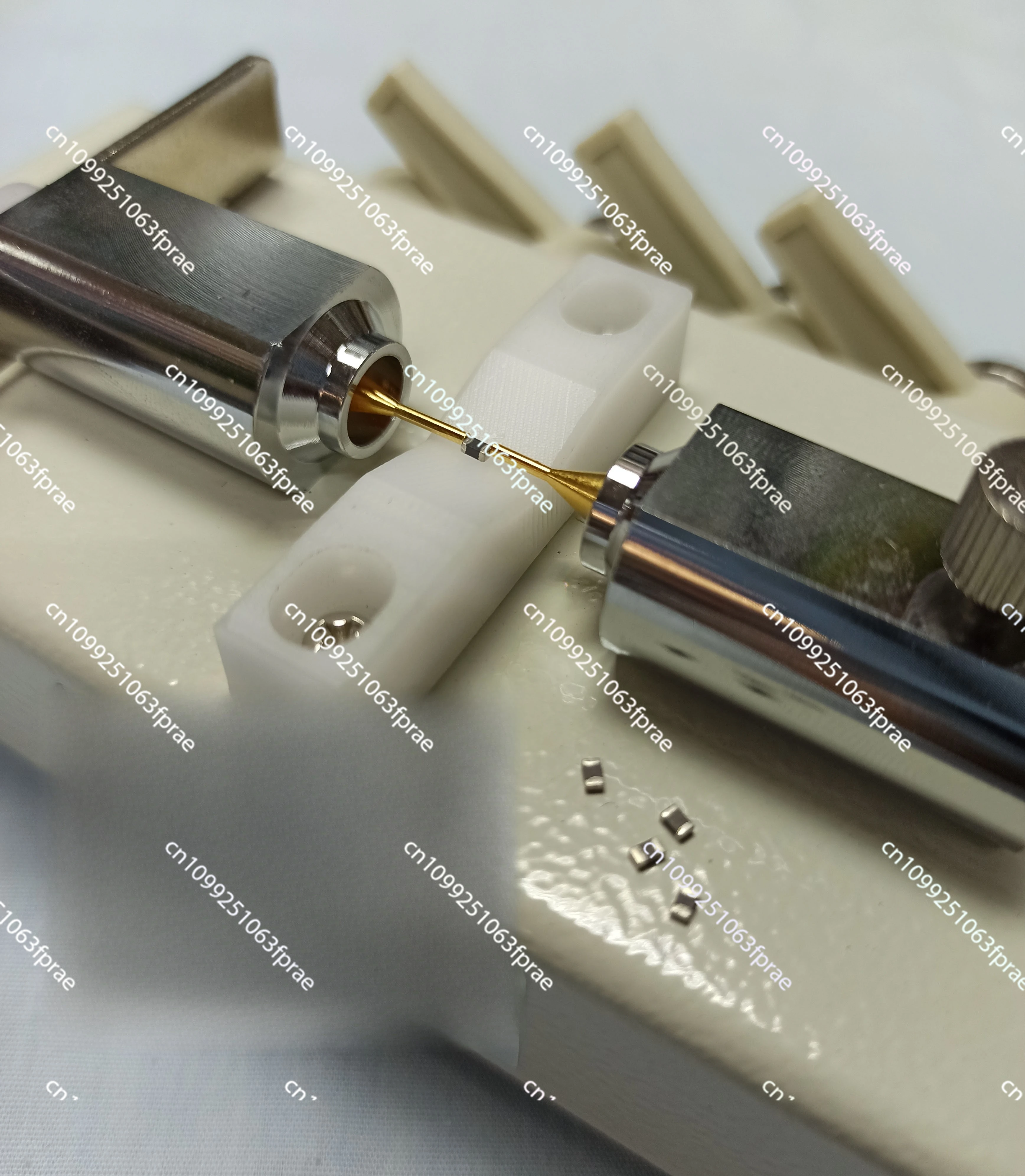 For LCR Bridge meter SMD Test Fixture TH26008A for SMD Component Testing 
For LCR Bridge meter SMD Test Fixture TH26008A for SMD Component Testing