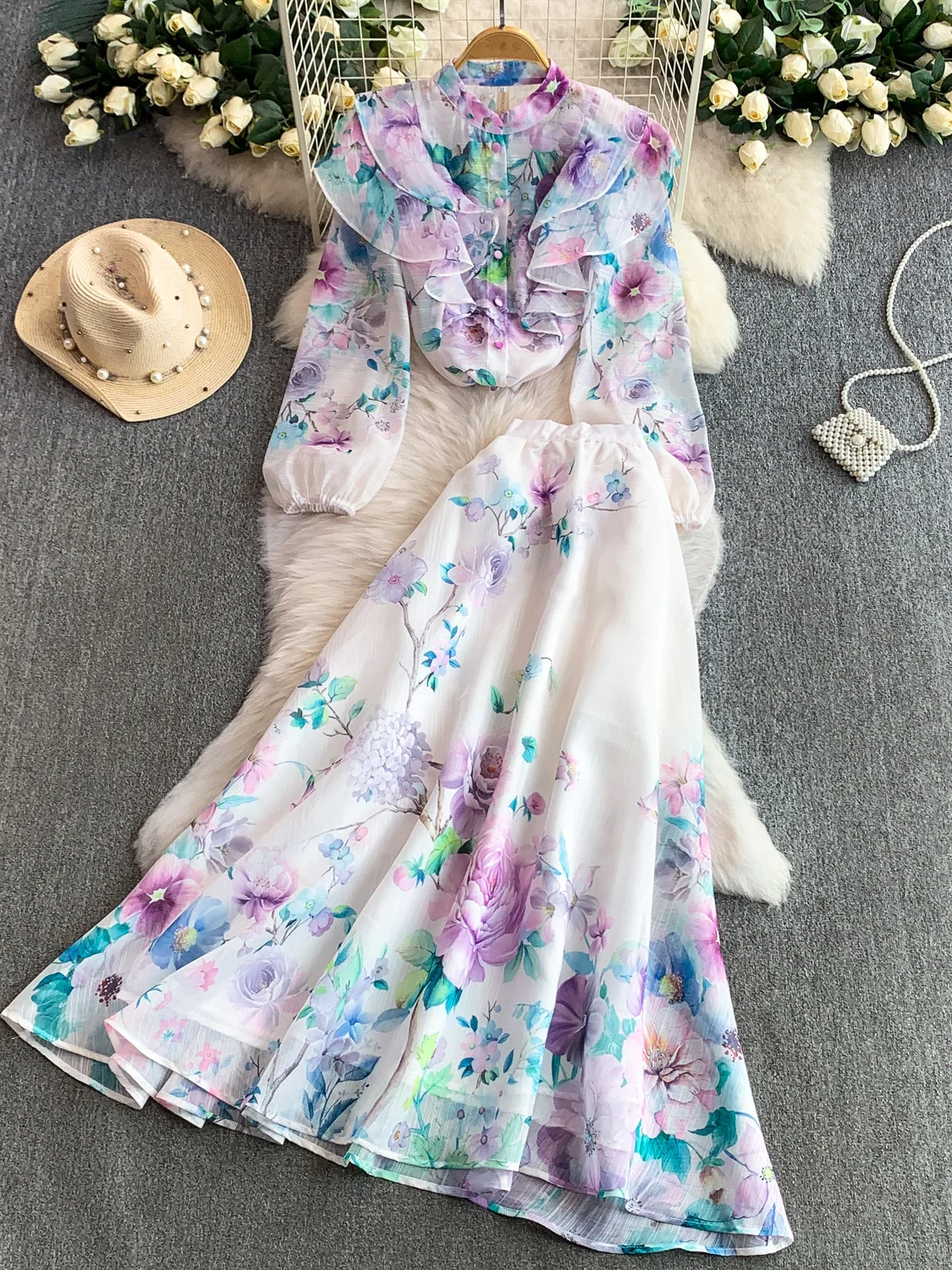 Sweet Design Sense Print Blouse High Waist Slimming Midi Skirt Two Piece Set Holiday Style Casual Fashion Women's Ensemble
Sweet Design Sense Print Blouse High Waist Slimming Midi Skirt Two Piece Set Holiday Style Casual Fashion Women's Ensemble