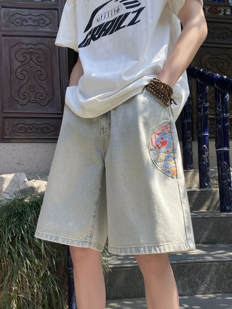 Men's Summer Design Sense Jeans Shorts Label Embroidery New Chinese Style Straight Loose Middle Pants Five-Point Pants
Men's Summer Design Sense Jeans Shorts Label Embroidery New Chinese Style Straight Loose Middle Pants Five-Point Pants