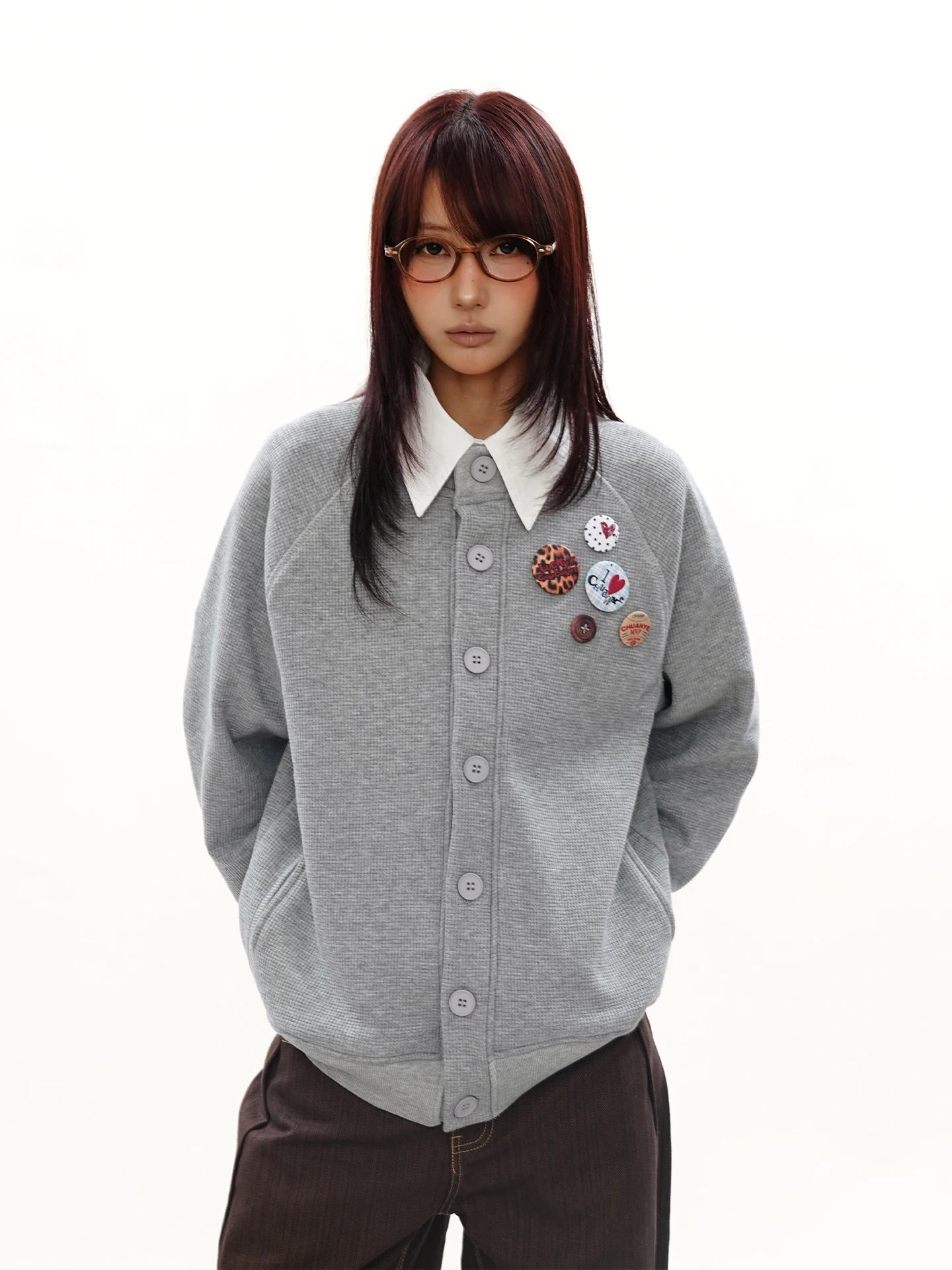 Американский ретро-кардиган оверсайз S3T5 с круглым вырезом, на флисовой подкладке, женская повседневная комфортная верхняя одежда в стиле Lazy Sle Jaet
Американский ретро-кардиган оверсайз S3T5 с круглым вырезом, на флисовой подкладке, женская повседневная комфортная верхняя одежда в стиле Lazy Sle Jaet