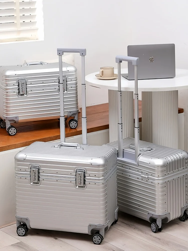 8-Inch Full Aluminum Magnesium Alloy Air Travel Photoaphy Suitcase Pilot Boarding Password Box Metal Captain's Case
8-Inch Full Aluminum Magnesium Alloy Air Travel Photoaphy Suitcase Pilot Boarding Password Box Metal Captain's Case