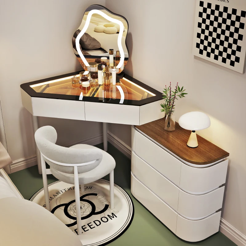 French Luxury Vanity Table With Drawer Glass Top Glamour Corner Vanity Table With Mirror For Girls Room Meuble Bedroom Furniture
French Luxury Vanity Table With Drawer Glass Top Glamour Corner Vanity Table With Mirror For Girls Room Meuble Bedroom Furniture