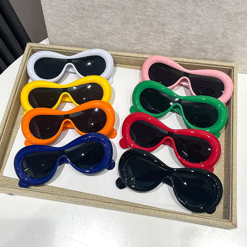 Internet Celebrity Trendsetter Street Photography Sunglasses Funny Fun Inflatable Cute Round Men's and Women's Sunglasses
Internet Celebrity Trendsetter Street Photography Sunglasses Funny Fun Inflatable Cute Round Men's and Women's Sunglasses