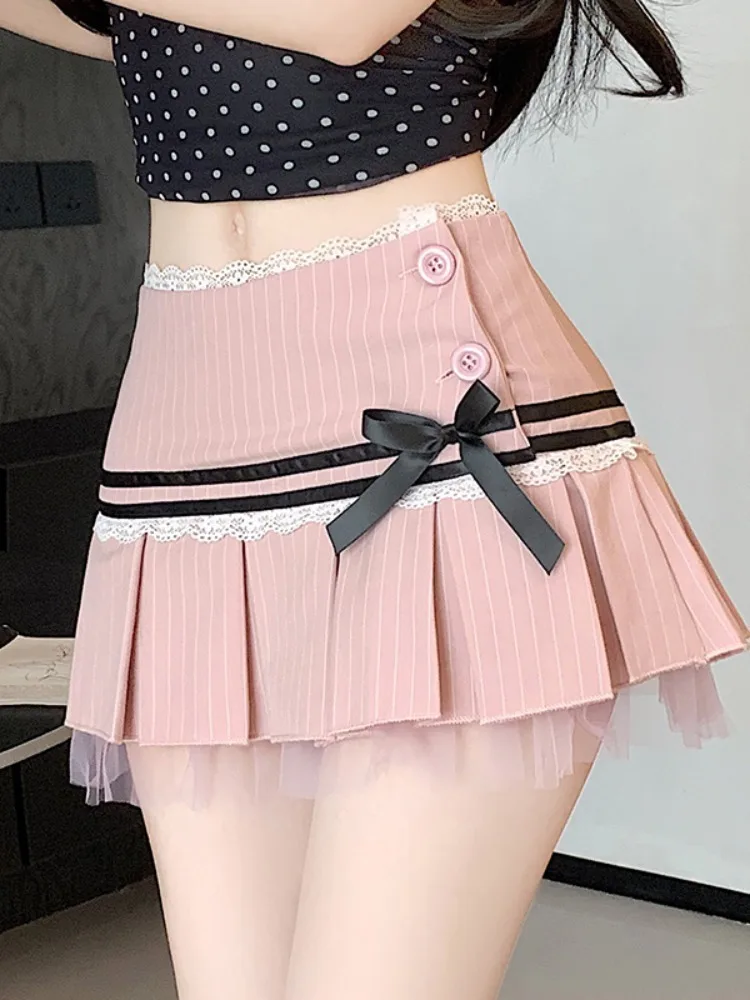 Women Fashion New Y2k High Waist Sexy Mesh Patchwork Skirt 2025 Summer Sweet Striped Pleated College Style Short Skirts
Women Fashion New Y2k High Waist Sexy Mesh Patchwork Skirt 2025 Summer Sweet Striped Pleated College Style Short Skirts