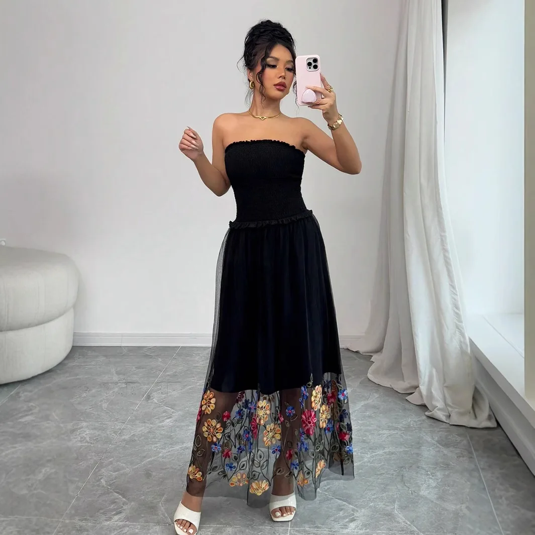 2026 Summer New Women's Sexy Floral Embroidered Strapless Long Dress, Casual And Simple Prom Beach Boho
2026 Summer New Women's Sexy Floral Embroidered Strapless Long Dress, Casual And Simple Prom Beach Boho