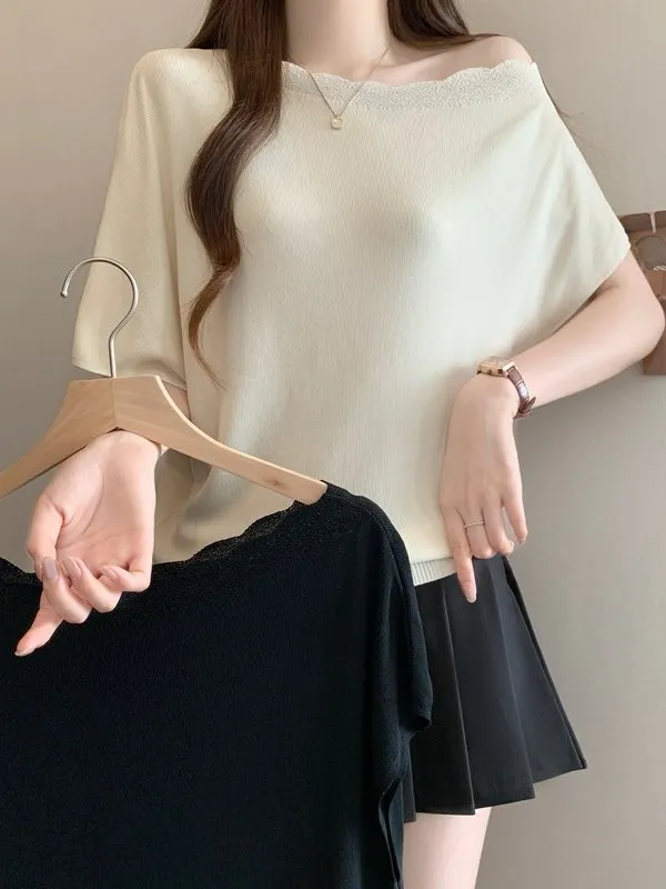 Slimming Batwing Sleeve Short Sleeve T-Shirt Shoulder Bared Lightweight Casual Style plus Size Loose Fit Summer Top for Women
Slimming Batwing Sleeve Short Sleeve T-Shirt Shoulder Bared Lightweight Casual Style plus Size Loose Fit Summer Top for Women