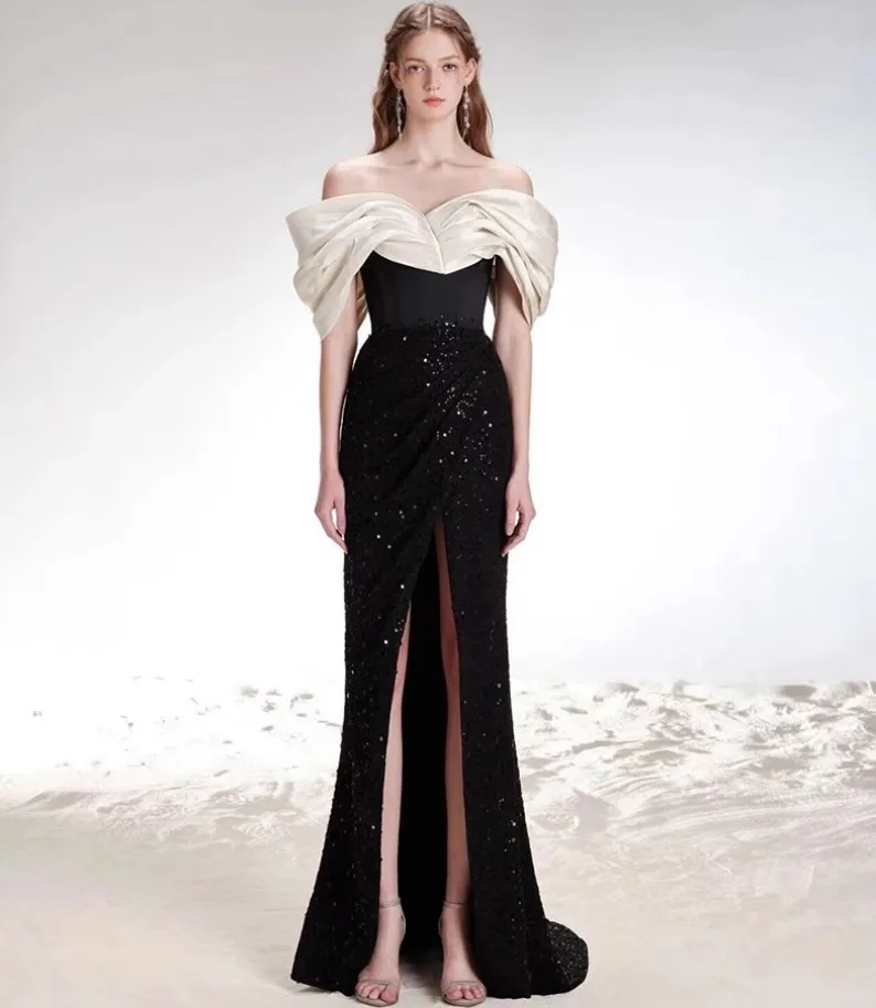Flora Dress Elegant Black Mermaid Boat Neck Off Shoulder High Split Evening Dress Backless Prom Gown elegantes para mujer
Flora Dress Elegant Black Mermaid Boat Neck Off Shoulder High Split Evening Dress Backless Prom Gown elegantes para mujer