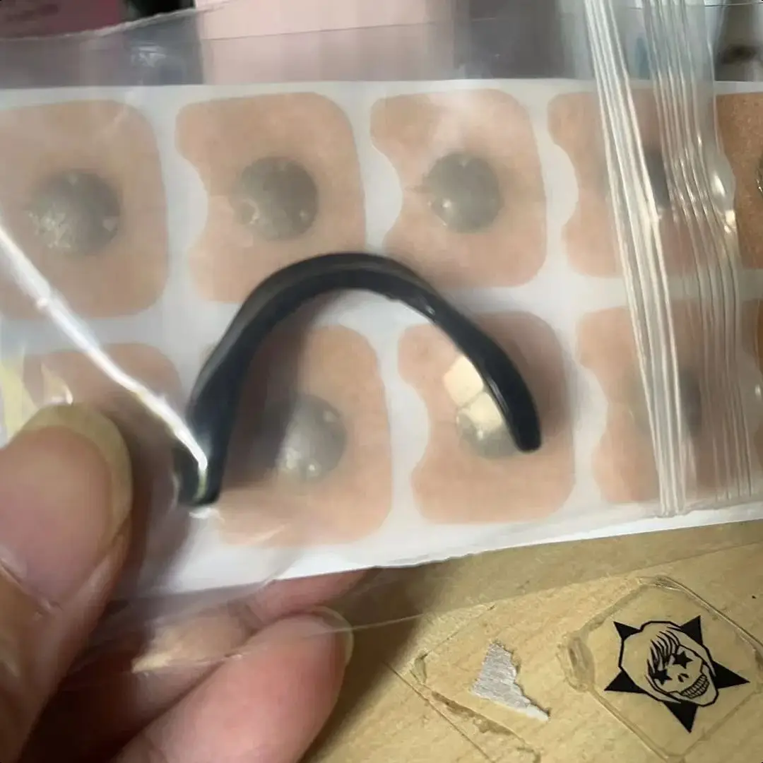 Snoring erases nasal strips for insomnia patients, comfortable anti-snoring helps your hero get a good night's sleep
Snoring erases nasal strips for insomnia patients, comfortable anti-snoring helps your hero get a good night's sleep