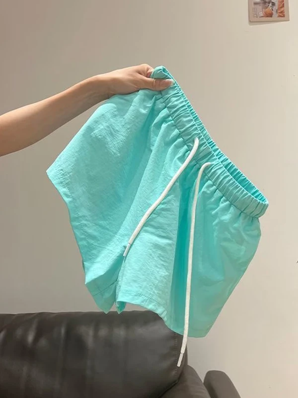 High Waist Wide Leg Short Pants Women's Loose Fit Summer Casual Sports Drawstring Elastic Waist Versatile Slimming Hot Pants
High Waist Wide Leg Short Pants Women's Loose Fit Summer Casual Sports Drawstring Elastic Waist Versatile Slimming Hot Pants