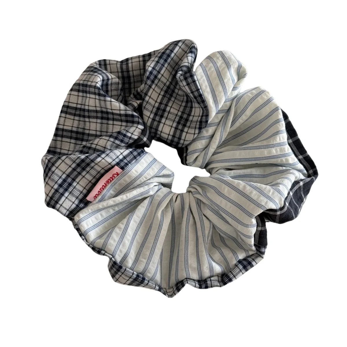 Striped Plaid Handmade Square Scarf Hair Band Fashionable Personalized Ponytail Hair Rope Hair Accessorie
Striped Plaid Handmade Square Scarf Hair Band Fashionable Personalized Ponytail Hair Rope Hair Accessorie