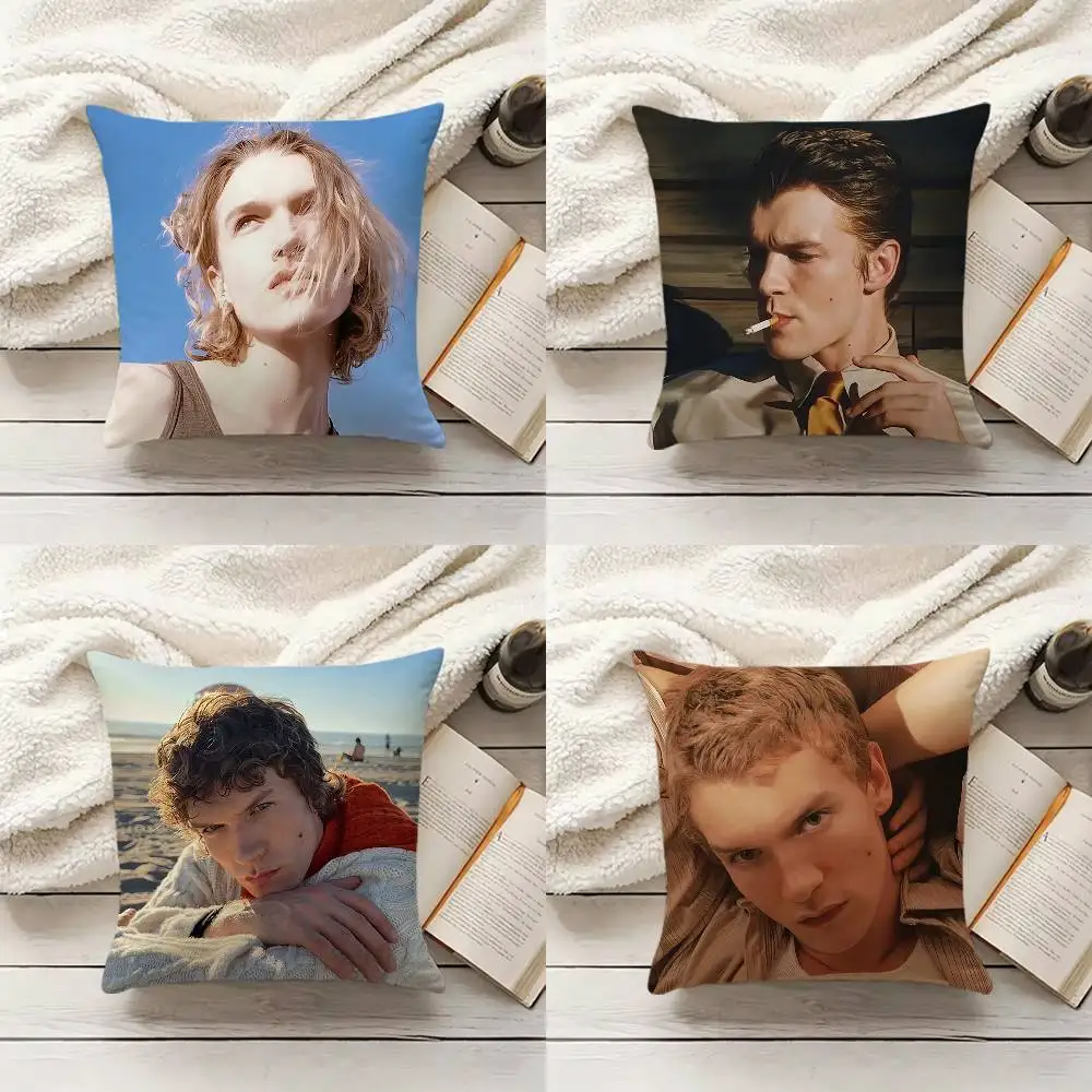 Ilya Rozanov Connor Storrie Pillow Case Living Room Sofa Cushion Cover Suitable For Home Bedroom Room Decoration
Ilya Rozanov Connor Storrie Pillow Case Living Room Sofa Cushion Cover Suitable For Home Bedroom Room Decoration