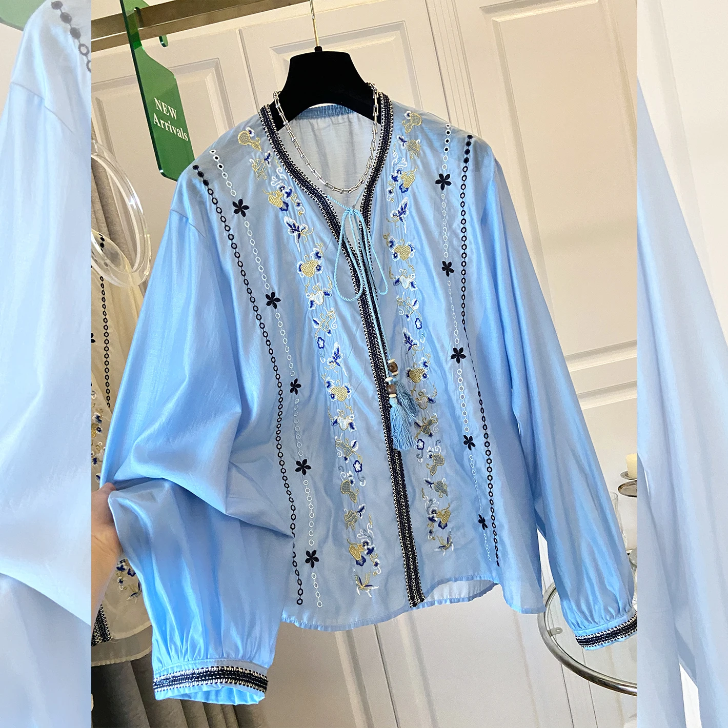 Fashionable Large Size Embroidered Casual Shirt Spring Autumn New Style Women's Top Breathable Comfortable Long Sleeve Outerwear
Fashionable Large Size Embroidered Casual Shirt Spring Autumn New Style Women's Top Breathable Comfortable Long Sleeve Outerwear