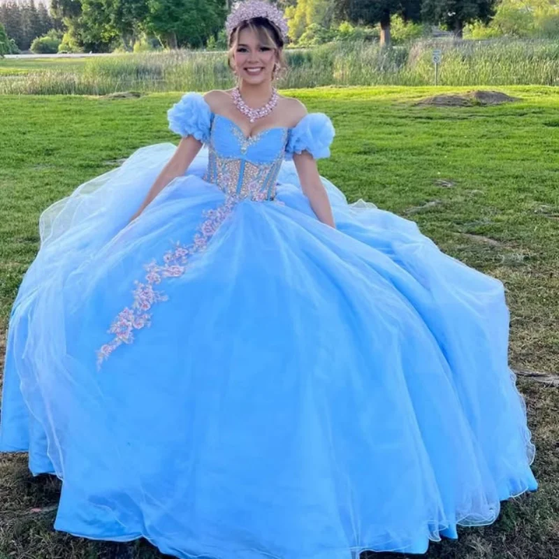 Blue Quinceanera Dresses off-shoulder Golden Decal Crystal Glitter 3D Flower Long tail Bow Vestido De 15 Quinceanera Customize
Blue Quinceanera Dresses off-shoulder Golden Decal Crystal Glitter 3D Flower Long tail Bow Vestido De 15 Quinceanera Customize