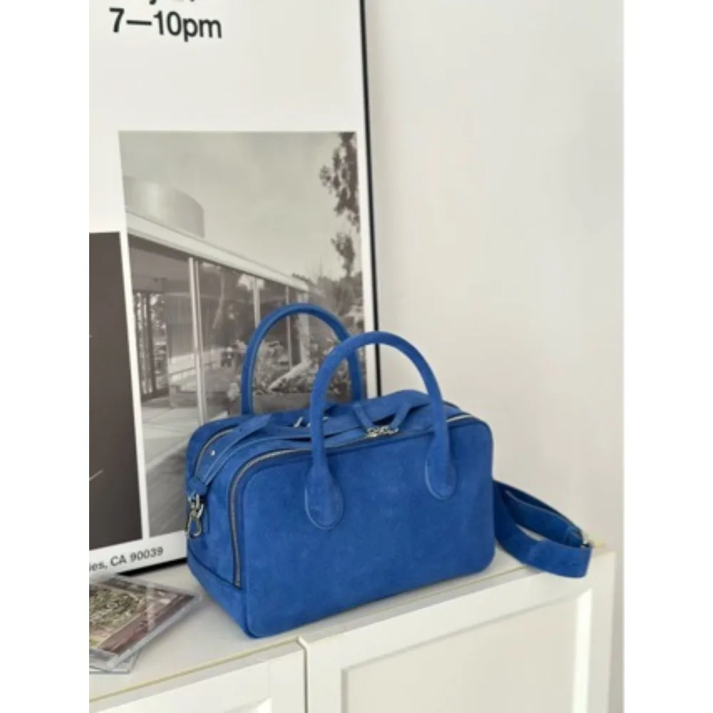 Новая модная женская сумка-мессенджер 2026 года в стиле Ins: объемная квадратная модель с двойной молнией, универсальный дизайн для уличного стиля
Новая модная женская сумка-мессенджер 2026 года в стиле Ins: объемная квадратная модель с двойной молнией, универсальный дизайн для уличного стиля