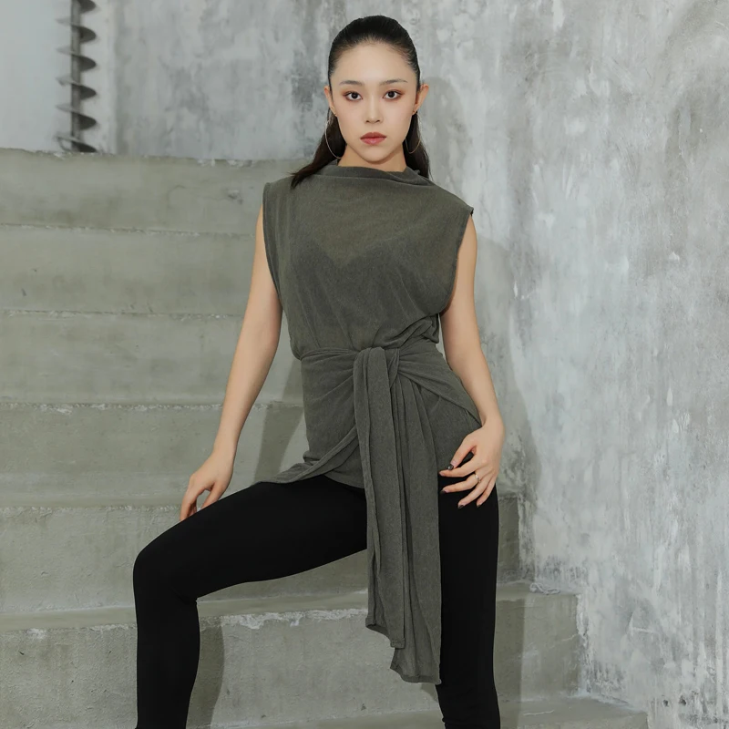 Sleeveless Latin Dance Top Women'S Ballroom Dance Training Tops Adults Tango Samba Latin Dance Top Practice Suits SL15874
Sleeveless Latin Dance Top Women'S Ballroom Dance Training Tops Adults Tango Samba Latin Dance Top Practice Suits SL15874