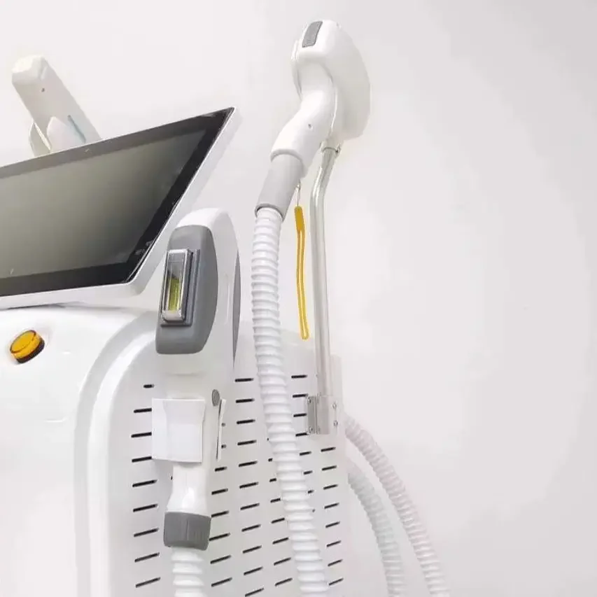 Многофункциональный аппарат для безболезненного удаления волос 4-в-1: титановый диодный лазер Ice Platinum Soprano RF 755/808/940/1064 нм и 4-волновой Nd:YAG лазер
Многофункциональный аппарат для безболезненного удаления волос 4-в-1: титановый диодный лазер Ice Platinum Soprano RF 755/808/940/1064 нм и 4-волновой Nd:YAG лазер