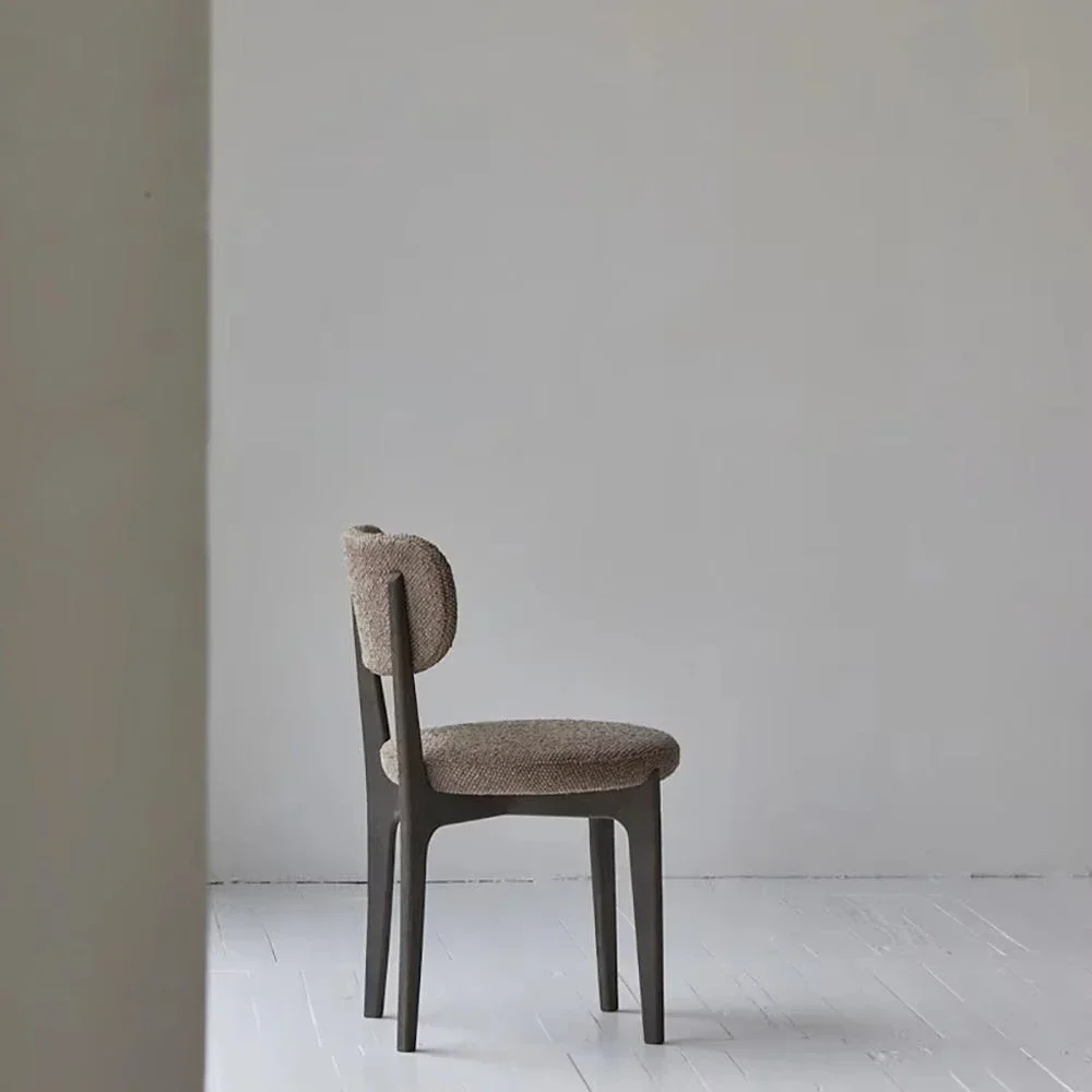 z Modern Design Chair High Backrest Built-In Headrest Long Sessions Living Room Dining Hotel Chair
z Modern Design Chair High Backrest Built-In Headrest Long Sessions Living Room Dining Hotel Chair