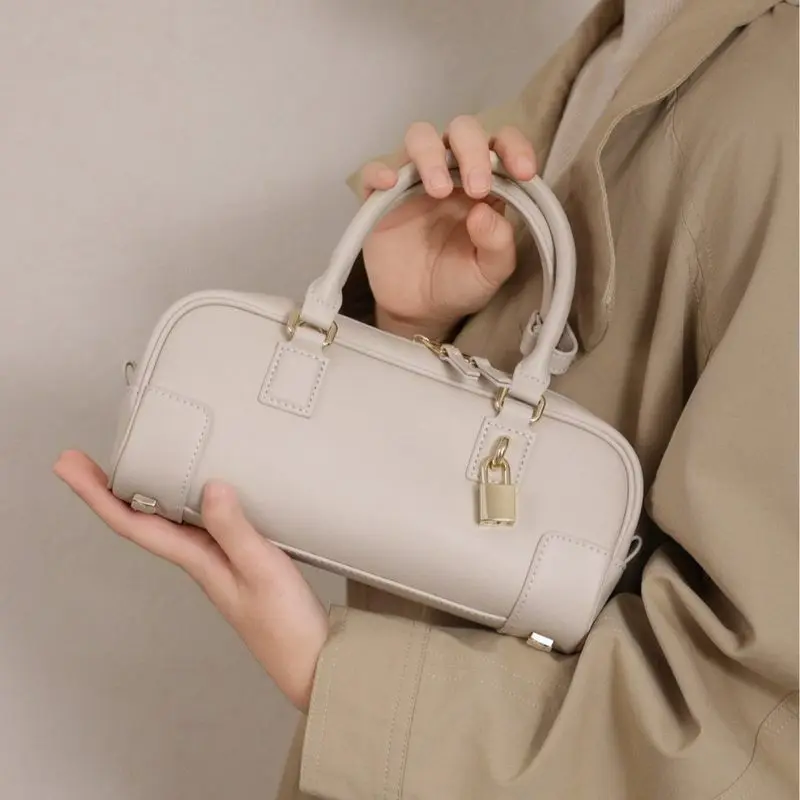 Женская сумка-кроссбоди Lynnya из натуральной кожи, модная универсальная сумка через плечо, повседневная простая элегантная сумка
Женская сумка-кроссбоди Lynnya из натуральной кожи, модная универсальная сумка через плечо, повседневная простая элегантная сумка