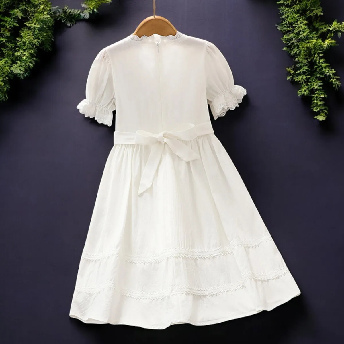 Summer Short Sleeve Children Princess Costumes 5 8 10 13 Years Baby Kids Lace Long Dresses for Girls Outfits White Flower Dress
Summer Short Sleeve Children Princess Costumes 5 8 10 13 Years Baby Kids Lace Long Dresses for Girls Outfits White Flower Dress