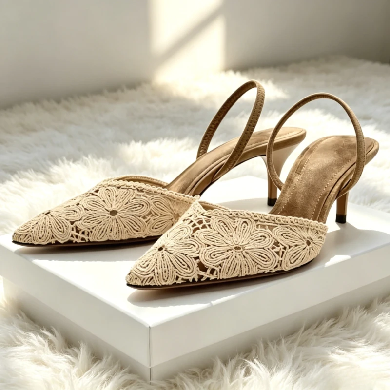Fashion Embroidery Flower Back Strap Design Stiletto Sandals Women Sexy Pointed Toe Mules Elegant Party Dress Heels for Ladies
Fashion Embroidery Flower Back Strap Design Stiletto Sandals Women Sexy Pointed Toe Mules Elegant Party Dress Heels for Ladies