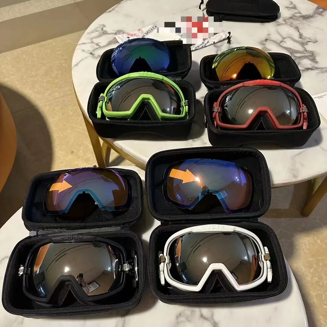 New ski goggles, goggles, trendy outdoor activities, the same for men and women
New ski goggles, goggles, trendy outdoor activities, the same for men and women