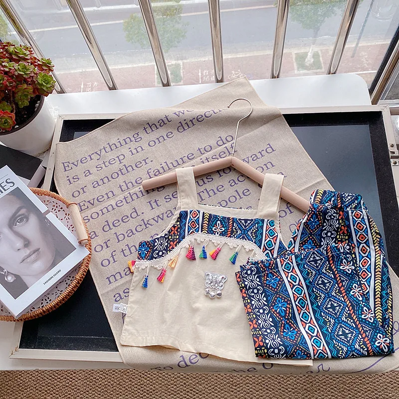 Girls' Outfit Ethnic Style Summer Dress with Tassel Top and Vintage Long Pants Baby Girl Vacation Two-Piece Set 
Girls' Outfit Ethnic Style Summer Dress with Tassel Top and Vintage Long Pants Baby Girl Vacation Two-Piece Set