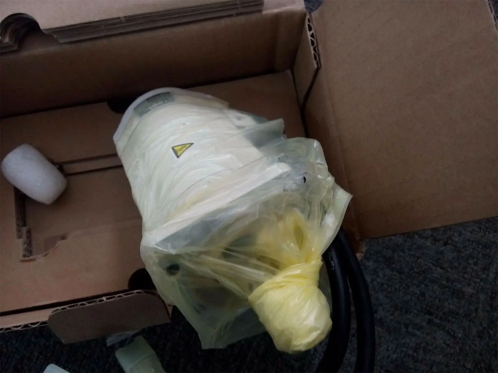 Brand new MSMA042C1C MSMA042C1A MSMA042C1B MSMA042C1E MSMA042C1F MSMA042C1D MSMA042C1G MSMA042C1P One-year warranty
Brand new MSMA042C1C MSMA042C1A MSMA042C1B MSMA042C1E MSMA042C1F MSMA042C1D MSMA042C1G MSMA042C1P One-year warranty
