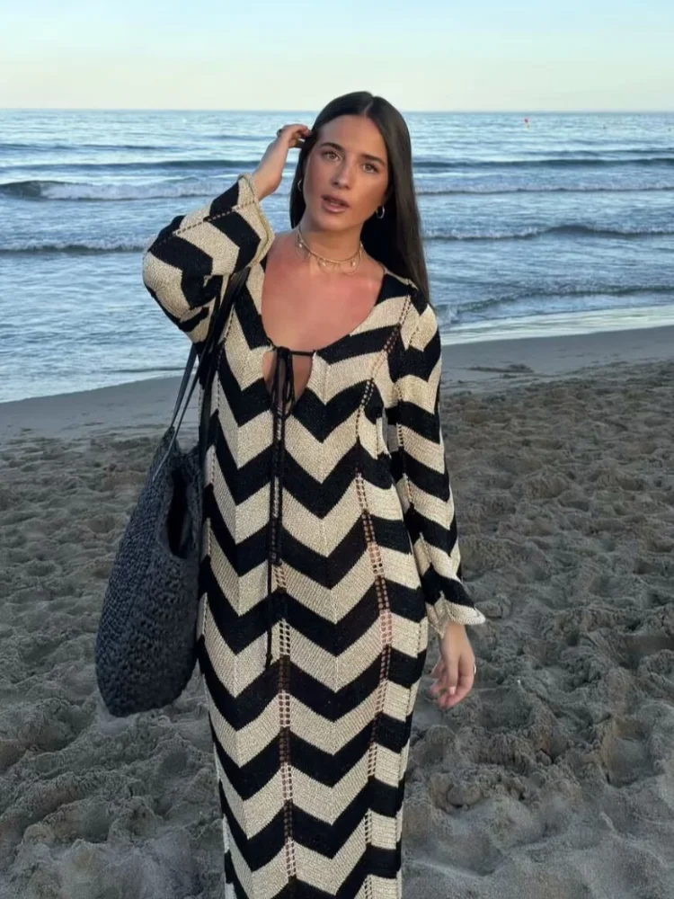 Casual Long Sleeve Knitted Maxi Dress Women U Collar Lace Up Bodycon Wave Pattern Hollow Out Full Sleeve Robe 2025 New Beachwear
Casual Long Sleeve Knitted Maxi Dress Women U Collar Lace Up Bodycon Wave Pattern Hollow Out Full Sleeve Robe 2025 New Beachwear