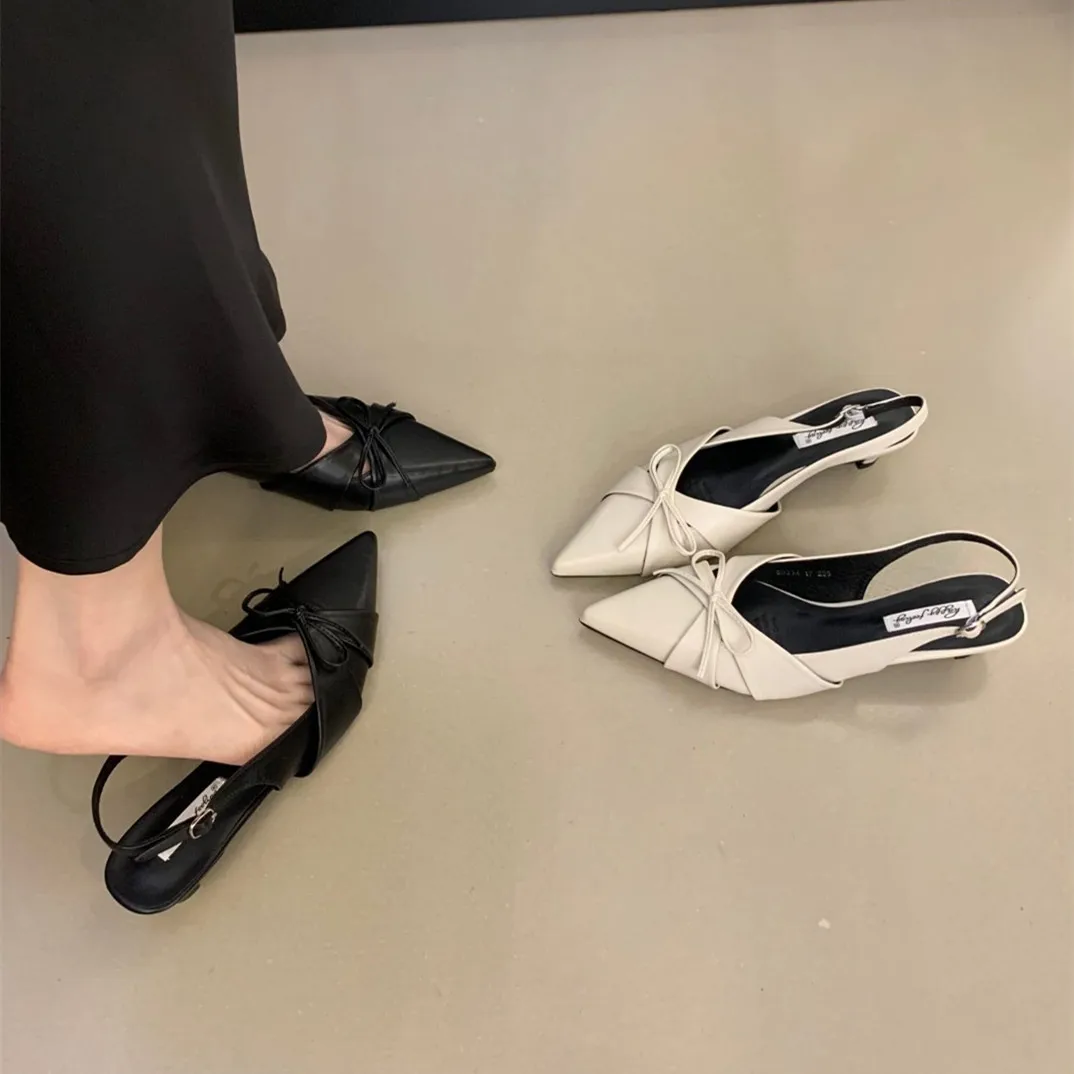 Женские сандалии Bailamos Spring Brand, на низком квадратном каблуке, для улицы, модель мюли, модные, с бантом, на ремешке, без застежки, с открытой пяткой
Женские сандалии Bailamos Spring Brand, на низком квадратном каблуке, для улицы, модель мюли, модные, с бантом, на ремешке, без застежки, с открытой пяткой