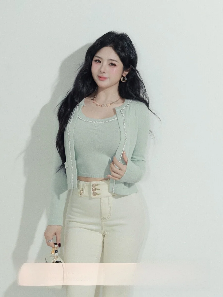 Mint Green Knitted Open Cardigan And Vest Set for Women Spring 2026 Simple Style Slim Fit Long Sleeve Short Length Polyester ...
Mint Green Knitted Open Cardigan And Vest Set for Women Spring 2026 Simple Style Slim Fit Long Sleeve Short Length Polyester ...