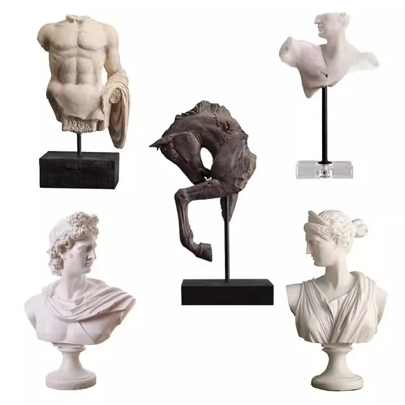 X-S Vintage David Venus Figure Bust Sculpture Ornament Model Room Living Room Entrance Horse Head Ornament
X-S Vintage David Venus Figure Bust Sculpture Ornament Model Room Living Room Entrance Horse Head Ornament