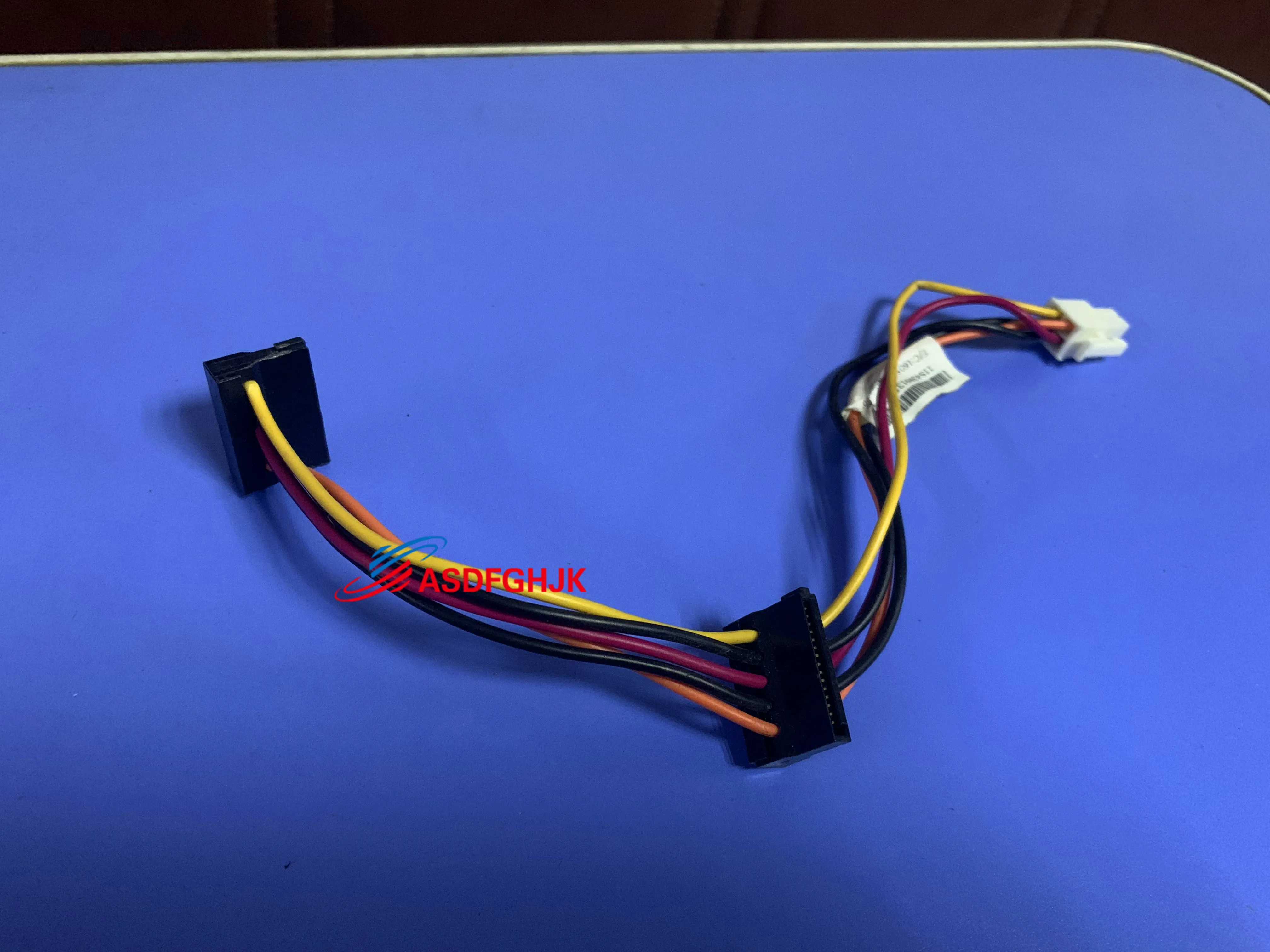 FOR Lenovo Thinkcentre M58 USFF HDD Hard Drive CD Power Cable 43N9136 100% Works Perfectly
FOR Lenovo Thinkcentre M58 USFF HDD Hard Drive CD Power Cable 43N9136 100% Works Perfectly