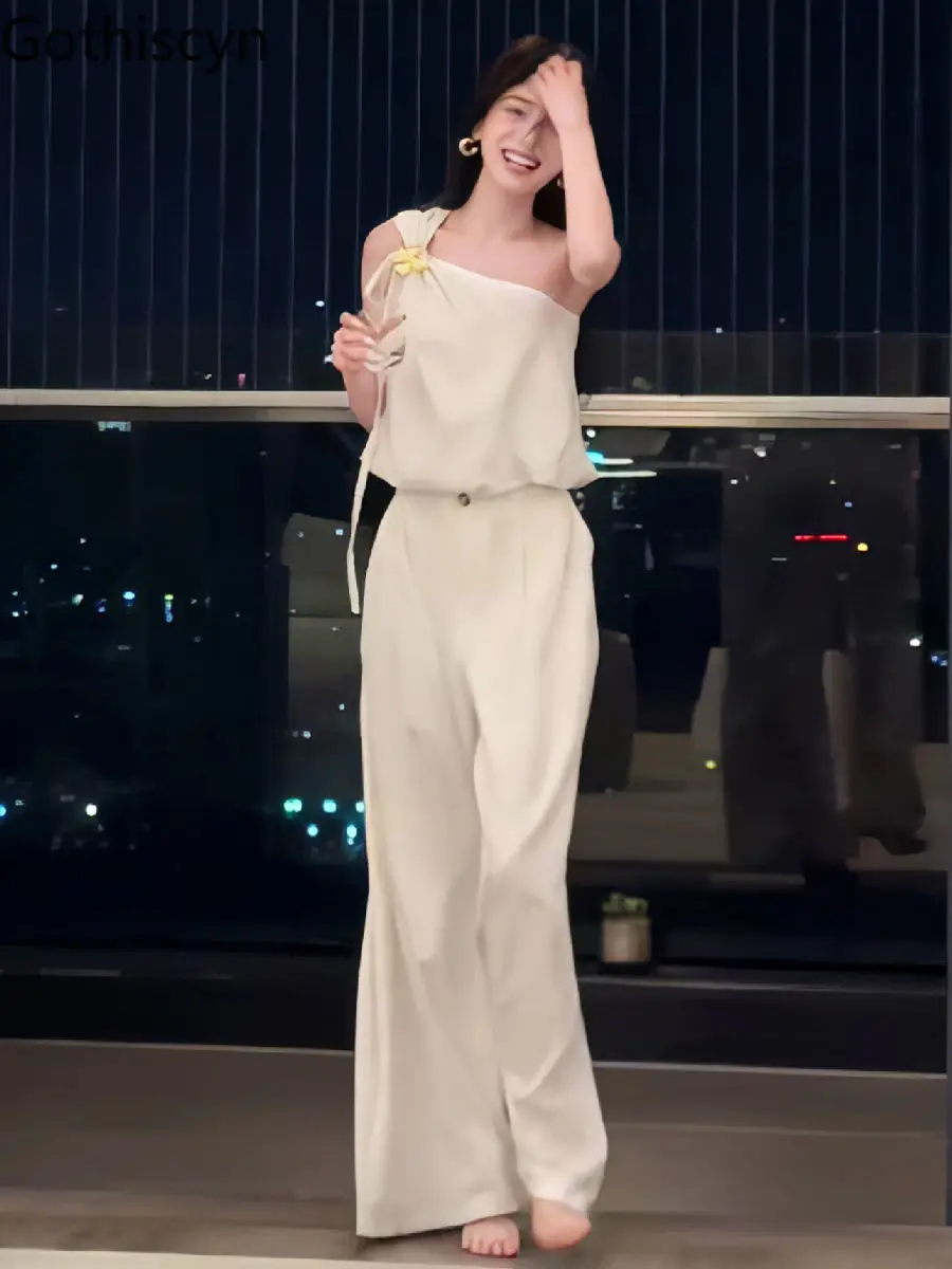 Gothiscyn Fashion Set Women's Summer Three-dimensional Butterfly Off Shoulder Vest Casual Wide Leg Pants Two-piece Set
Gothiscyn Fashion Set Women's Summer Three-dimensional Butterfly Off Shoulder Vest Casual Wide Leg Pants Two-piece Set