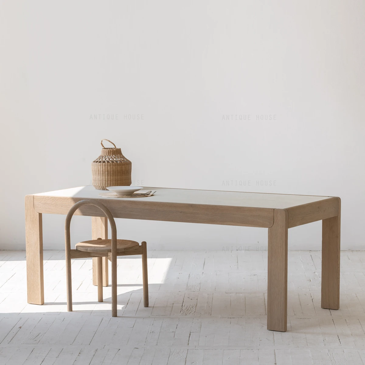 Elegant Scandinavian Style Furniture Nordic Solid Oak Farme White Concrete Dining Tables Classic Dining Table Set 8 Seater
Elegant Scandinavian Style Furniture Nordic Solid Oak Farme White Concrete Dining Tables Classic Dining Table Set 8 Seater