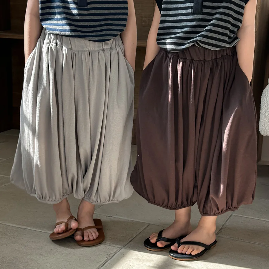 2026 Summer Unisex Solid Cotton Harem Pants Loose 7/8 Anti Mosquito Lightweight Breathable Toddler Daily Casual Soft Bottoms
2026 Summer Unisex Solid Cotton Harem Pants Loose 7/8 Anti Mosquito Lightweight Breathable Toddler Daily Casual Soft Bottoms