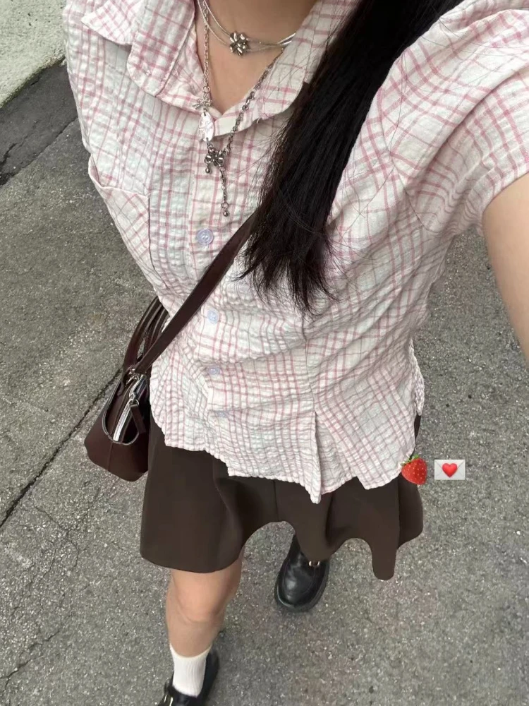 Subculture Y2K Harajuku Plaid Short Sleeve Blouse Female 2000s Vintage Slim Crop Tops Japanese Casual Summer Street Wear Outfits
Subculture Y2K Harajuku Plaid Short Sleeve Blouse Female 2000s Vintage Slim Crop Tops Japanese Casual Summer Street Wear Outfits