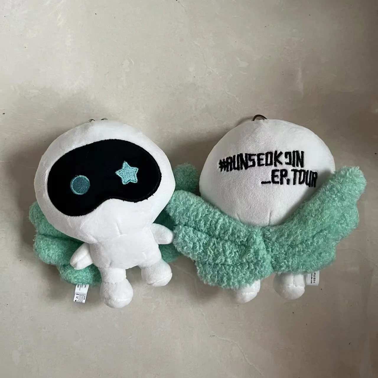 Лидер продаж, плюшевая игрушка Вуotteo с героями мультфильмов, 15 см, кавайная мягкая кукла, аниме, плюшевые игрушки для мальчиков и девочек, подарки на день рождения, Рождество
Лидер продаж, плюшевая игрушка Вуotteo с героями мультфильмов, 15 см, кавайная мягкая кукла, аниме, плюшевые игрушки для мальчиков и девочек, подарки на день рождения, Рождество