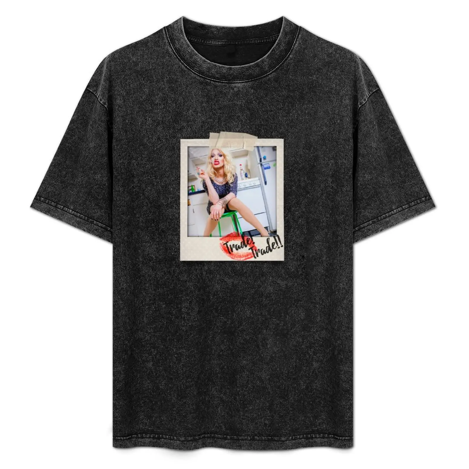 Jinkx Monsoon - Trade! Trade!! T-Shirt Basic Lightweight Short Sleeve Tee
Jinkx Monsoon - Trade! Trade!! T-Shirt Basic Lightweight Short Sleeve Tee