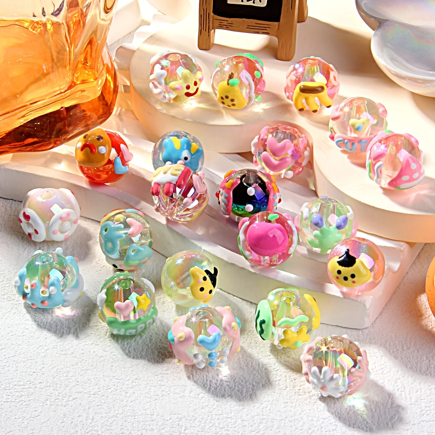 16mm Transparent Hand-Painted Beads, Random Mixed Style, DIY Loose Beads for Phone Chain, Car Hanger, Pen & Jewelry Making
16mm Transparent Hand-Painted Beads, Random Mixed Style, DIY Loose Beads for Phone Chain, Car Hanger, Pen & Jewelry Making