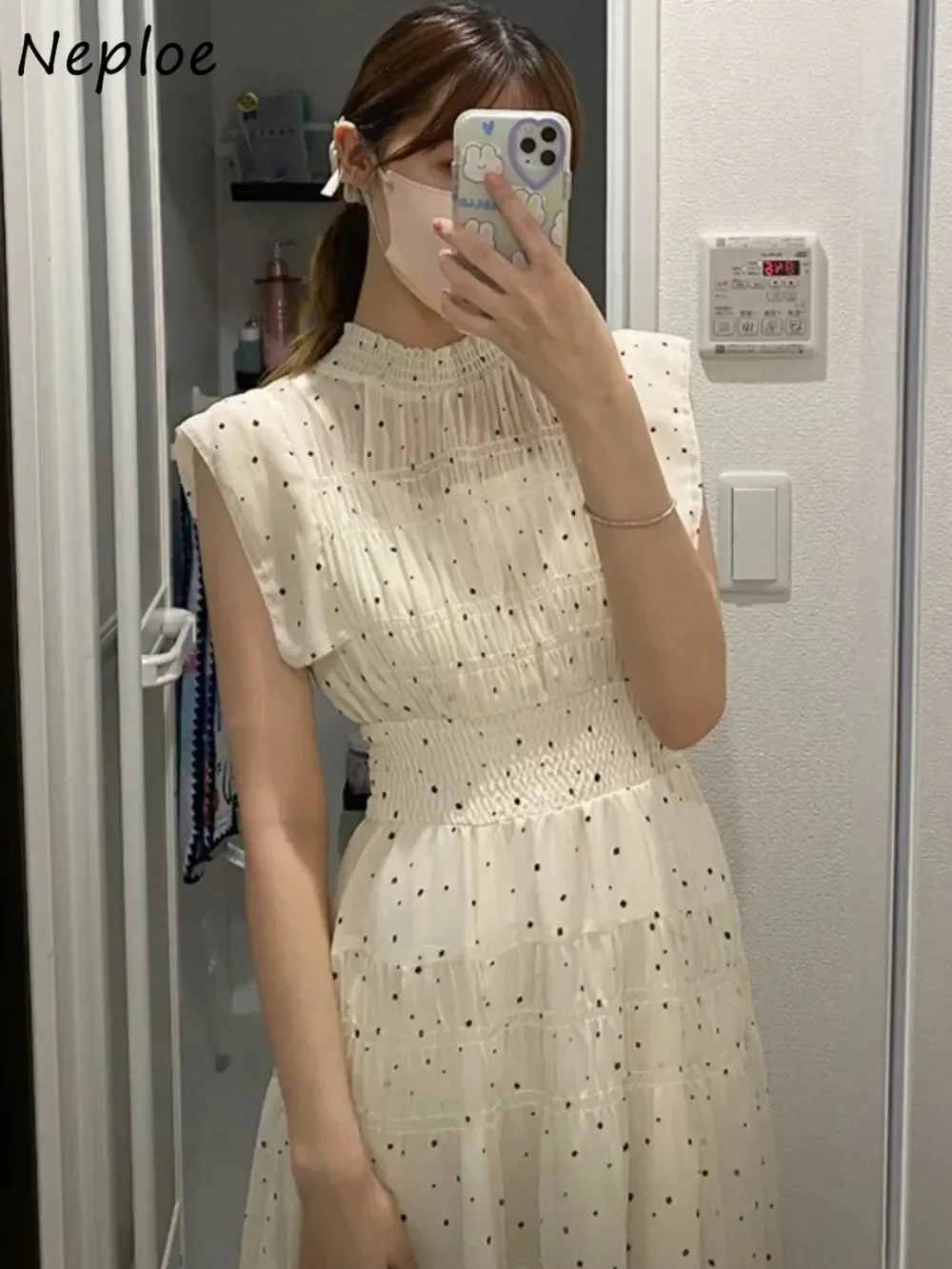 Neploe шифоновое платье с воротником-стойкой и высокой талией, тонкое платье Vestidos, новое милое платье с летящими рукавами на шнуровке в горошек, японский новый плиссированный халат
Neploe шифоновое платье с воротником-стойкой и высокой талией, тонкое платье Vestidos, новое милое платье с летящими рукавами на шнуровке в горошек, японский новый плиссированный халат