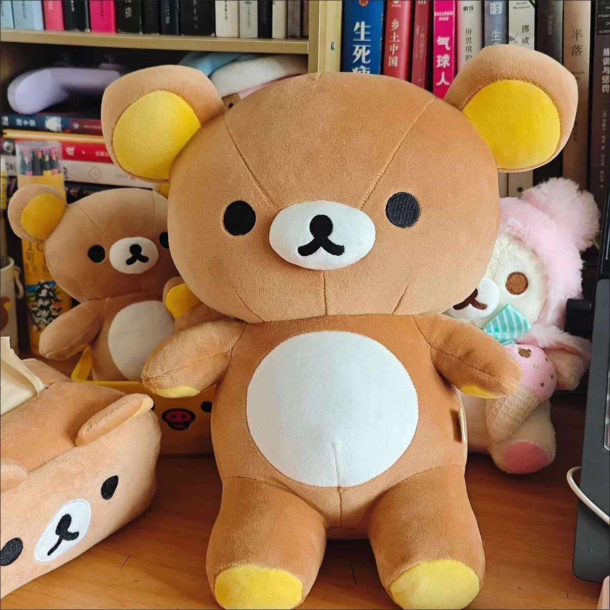 30cm Fat Rilakkuma Plush Toy Classic Brown Bear Soft Fluffy Stuffed Animal Huggable Plushies for Girl Birthday Gift Fans
30cm Fat Rilakkuma Plush Toy Classic Brown Bear Soft Fluffy Stuffed Animal Huggable Plushies for Girl Birthday Gift Fans