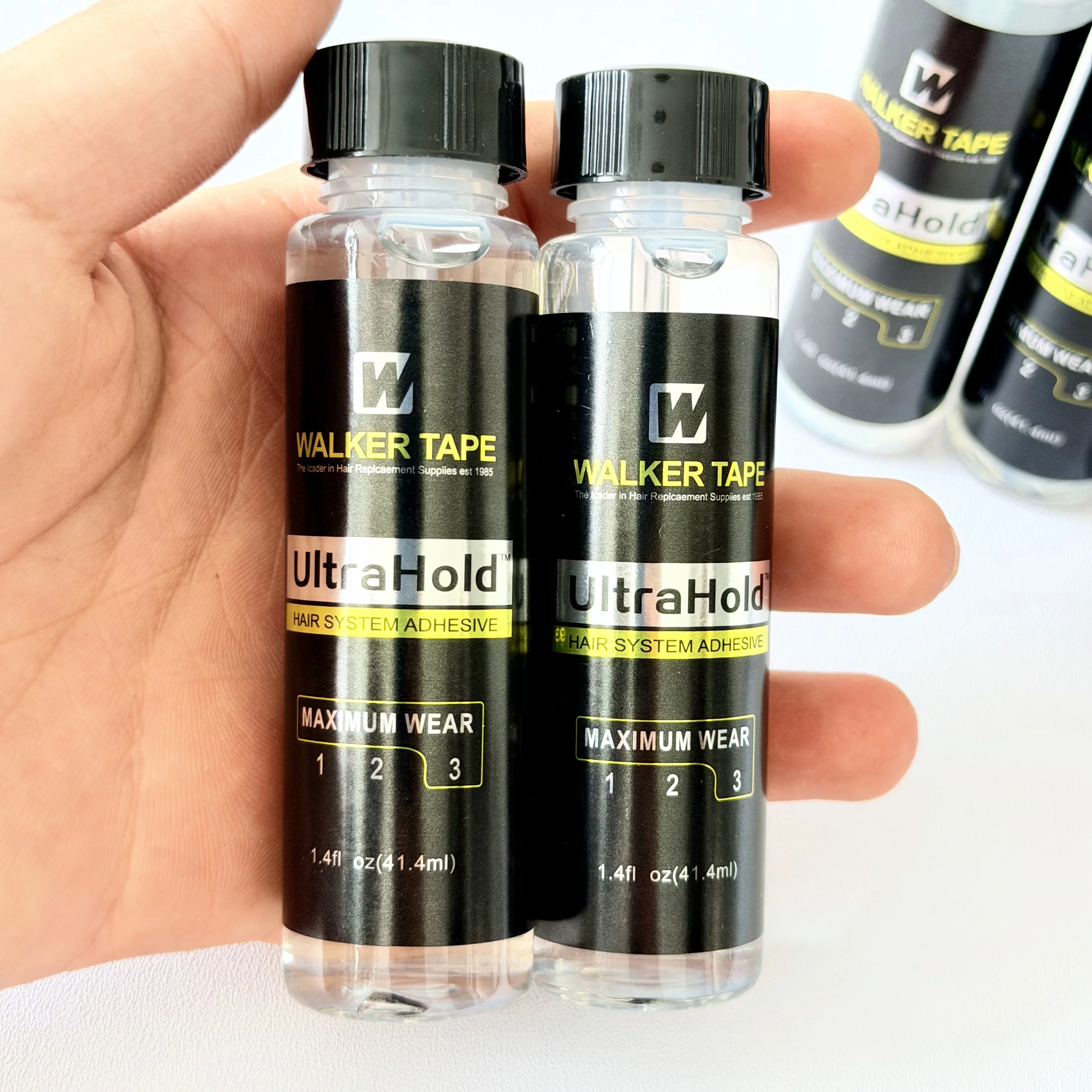 Ultra Hold Strong Bonding Lace Glue for Toupee Hairpiece Wholesale Invisible Waterproof Wig Adhesive Hair Glue
Ultra Hold Strong Bonding Lace Glue for Toupee Hairpiece Wholesale Invisible Waterproof Wig Adhesive Hair Glue