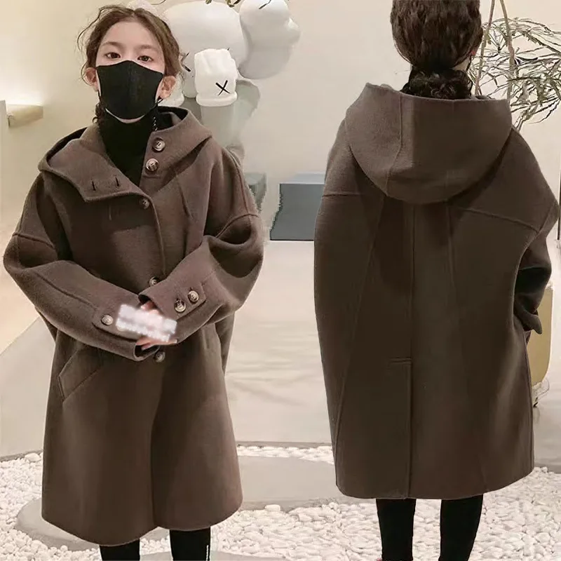 Girls' Woolen Coat 2023 New Thickened Western-style Woolen Coat Single Breasted Men's Casual Hooded Coat
Girls' Woolen Coat 2023 New Thickened Western-style Woolen Coat Single Breasted Men's Casual Hooded Coat