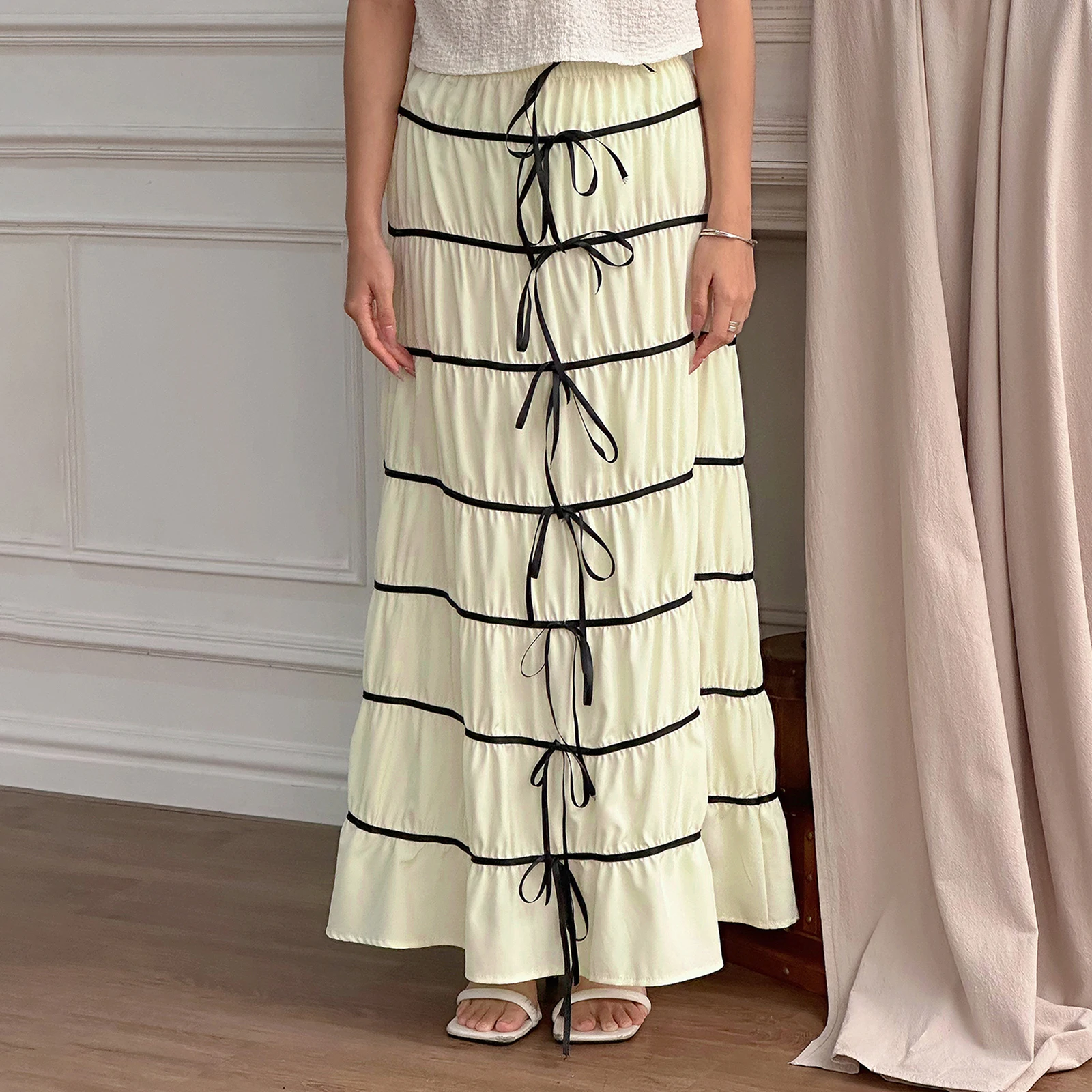 Y2K Spring Summer Long Skirt Women Contrast Color Elastic Waist Bowknot Decoration A-Line Skirt Streetwear
Y2K Spring Summer Long Skirt Women Contrast Color Elastic Waist Bowknot Decoration A-Line Skirt Streetwear