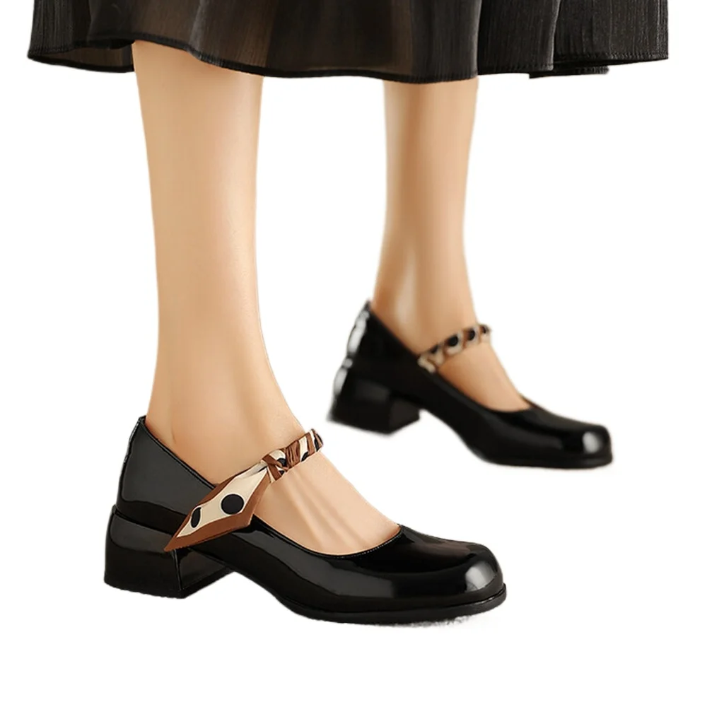 Женские модные туфли на блочном каблуке с лентой в горошек, лакированные, на шпильке, с ремешком на пряжке, свадебные туфли для невесты, большие размеры 48, 945-6
Женские модные туфли на блочном каблуке с лентой в горошек, лакированные, на шпильке, с ремешком на пряжке, свадебные туфли для невесты, большие размеры 48, 945-6