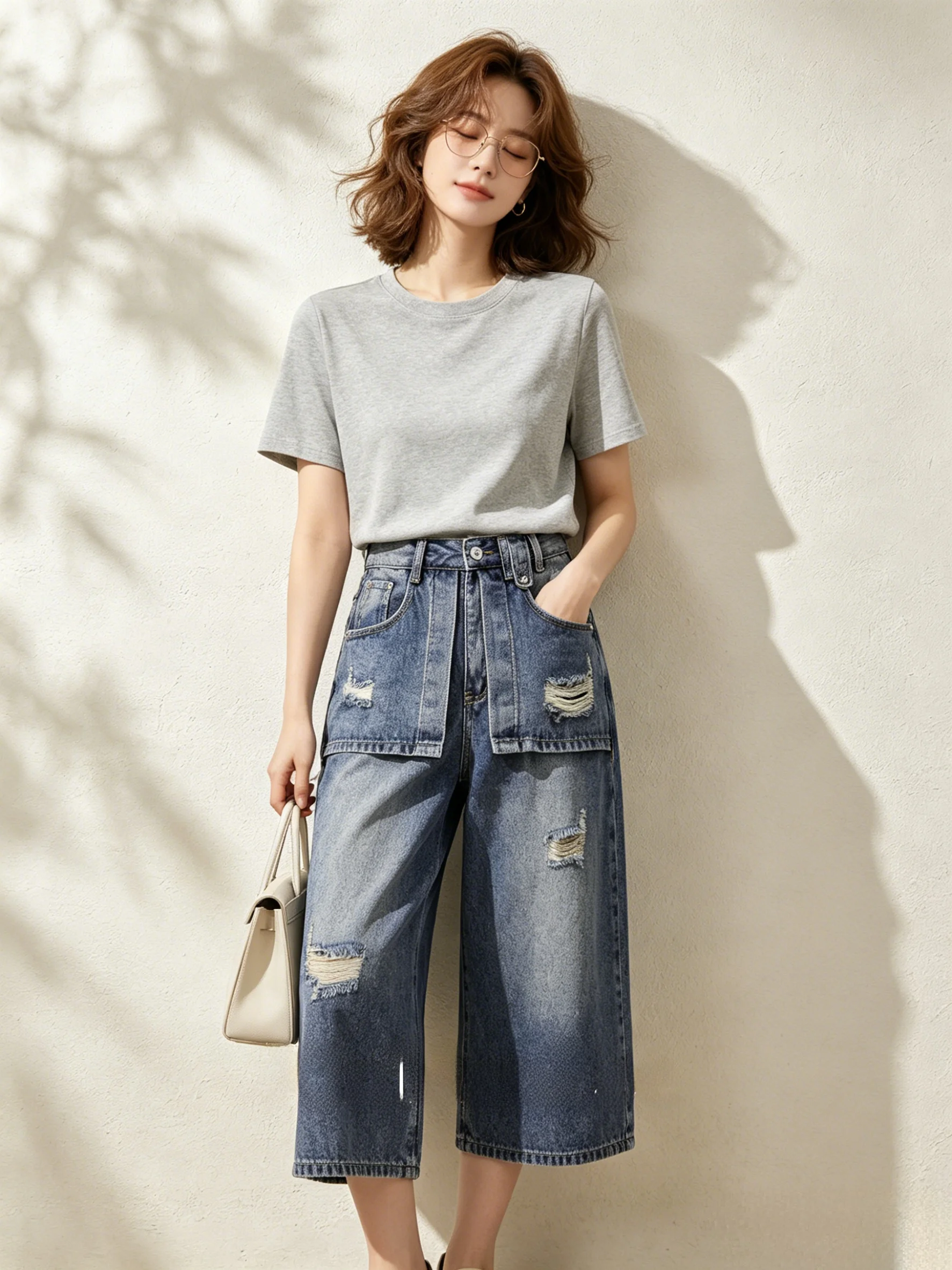 Deep Blue Retro Korean Style High Waist Wide Leg Jeans Summer Loose Slimming Skin-friendly Seven Pieces False Two-Piece Jeans
Deep Blue Retro Korean Style High Waist Wide Leg Jeans Summer Loose Slimming Skin-friendly Seven Pieces False Two-Piece Jeans